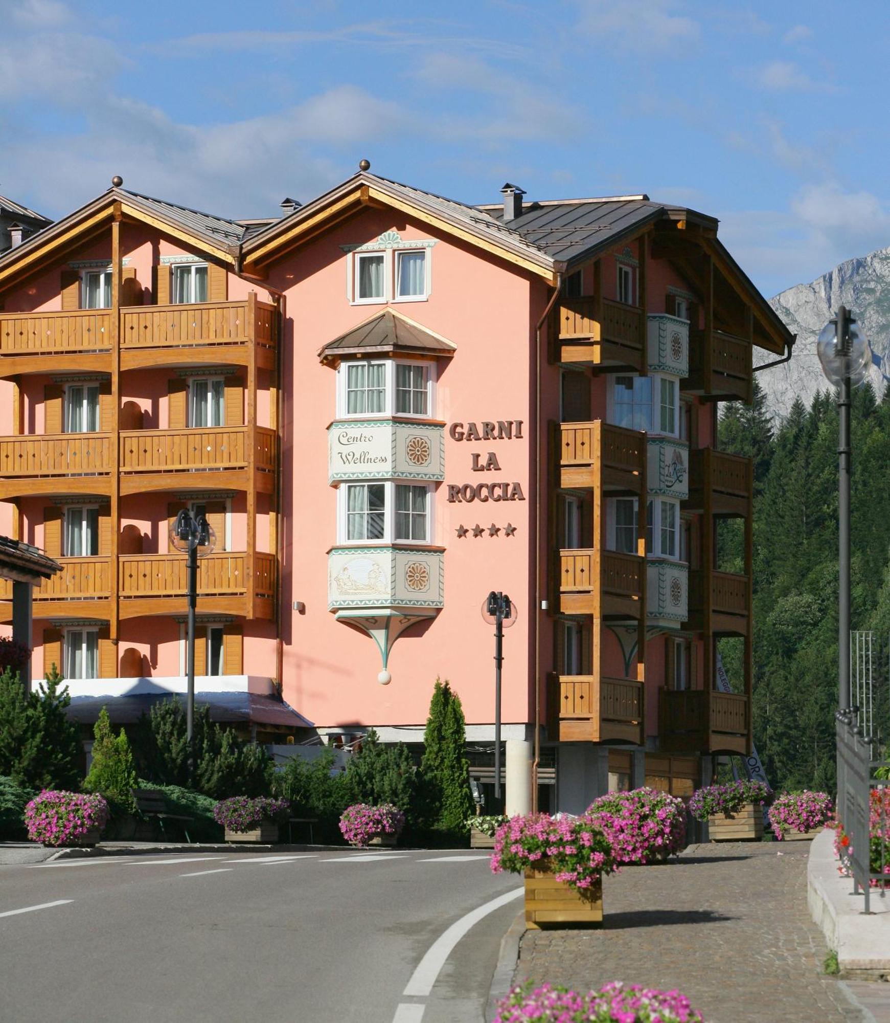 Hotel Garni La Roccia Andalo Esterno foto